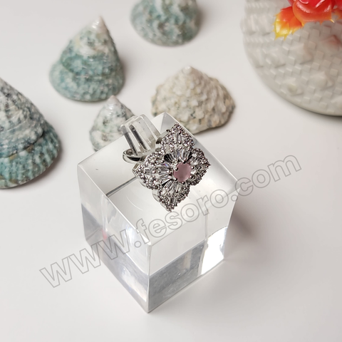 One carat Transparent Pink Zircon Silver Shining Ring